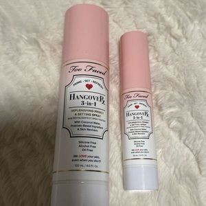Too Faced Hangover 3-in-1 Replenishing Primer & Setting Spray With Mini Size